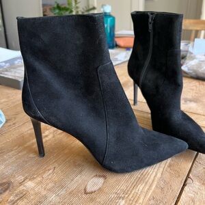 Banana Republic 3 inch heel suede booties